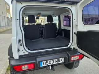 Suzuki Jimny 2024