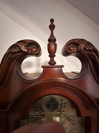 Reloj de pie clásico.