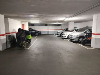 Garaje en alquiler en Sant Andreu de Palomar en Barcelona