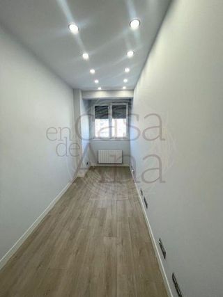 Piso en alquiler en San Pedro de Deusto-La Ribera en Bilbao