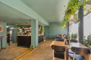 Local comercial en venta en Barri del Mar - Ribes Roges en Vilanova i La Geltrú