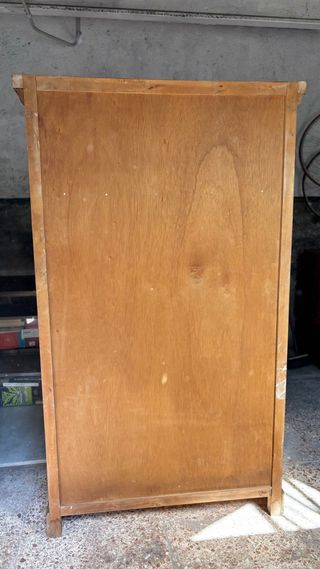 Armario antiguo estilo español