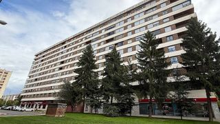 Piso en venta en Ermitagaña - Mendebaldea en Pamplona