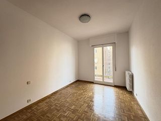 Piso en alquiler en Castilla en Madrid
