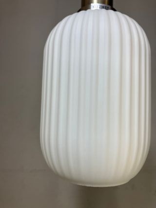 Lampadario metallo/vetro D.15 bianco