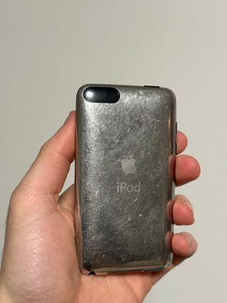 iPod Touch 8GB Vintage