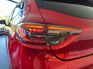 CLIO TECHNO FULL EXTRAS AÑO 2024 13.000KM