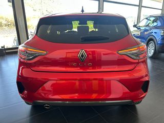 CLIO TECHNO FULL EXTRAS AÑO 2024 13.000KM