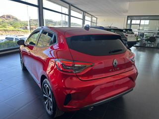 CLIO TECHNO FULL EXTRAS AÑO 2024 13.000KM