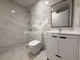 Local comercial en venta en Eixample en Prat de Llobregat, El