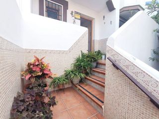 Casa adosada en venta en Montemar en Torremolinos