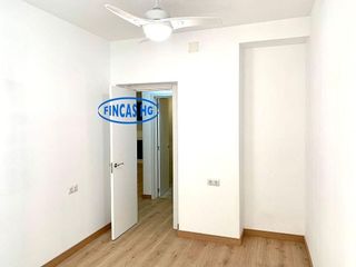 Piso en venta en Carolinas Altas en Alicante