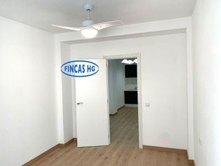 Piso en venta en Carolinas Altas en Alicante