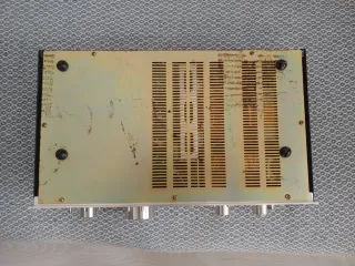 Akai AM-2250 Amplificador Integrado Estéreo