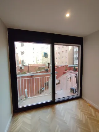 Ventanas de aluminio nuevas