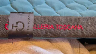 Conjunto de mantilla y orejeras Cavalleria Toscana
