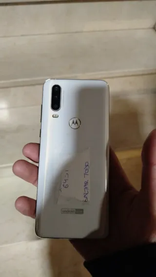 Vendo o cambio Motorola One Action 128GB