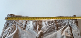 Pantalones chinos beige como nuevos