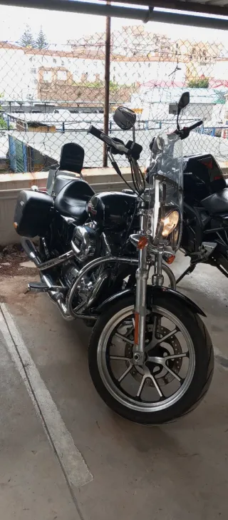 Harley-Davidson Negra Sporter Superlow 1200 T.