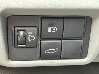 Toyota Highlander 2.5 Advance P. Met. Techo Panorámico