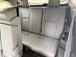 Toyota Highlander 2.5 Advance P. Met. Techo Panorámico