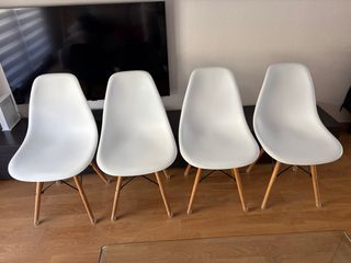 4 Sillas estilo nórdico blancas