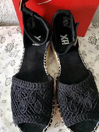 Sandalias Xti Plataforma Negra Talla 37