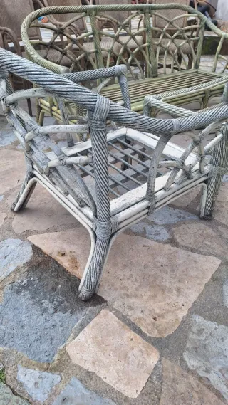 Conjunto de jardín de ratán y mimbre Todo 50eur.