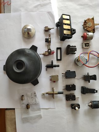 Cargadores mechero, conectores, interruptores
