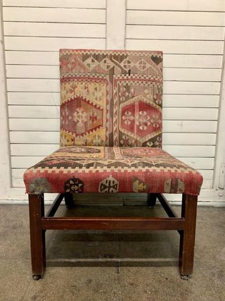 Butacas vintage tapizadas kirin tela y madera