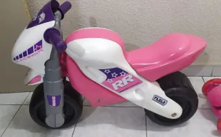 Moto infantil marca Feber