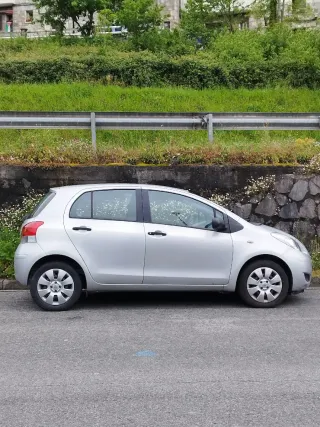 Toyota Yaris 2009