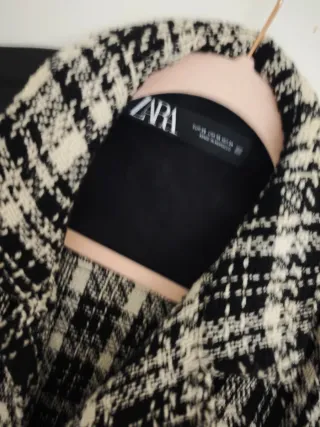 Abrigo Zara Cuadros Negro Blanco Talla S