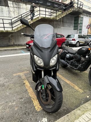Yamaha X Max 125 Negra Automática