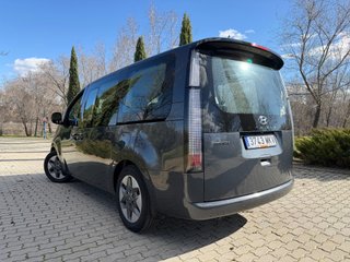 Hyundai Staria 2.2 CRDI Tecno 9S