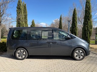 Hyundai Staria 2.2 CRDI Tecno 9S