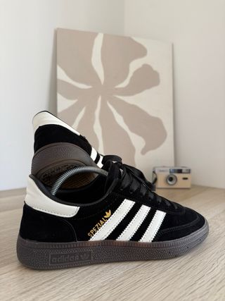 Adidas Spezial Preto e Branco