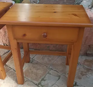 Mesitas de noche de madera (2 unidades)