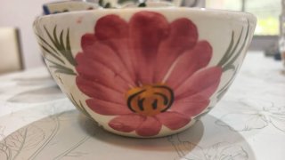 Jarra, cuenco y tazas vintage florales