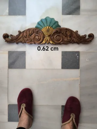 Decoración tallada 62cm