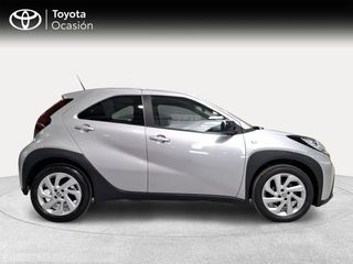 Toyota Aygo X Cross 1.0 VVT-I 72CV Play