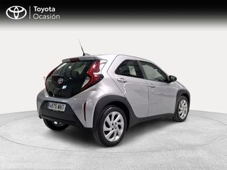 Toyota Aygo X Cross 1.0 VVT-I 72CV Play