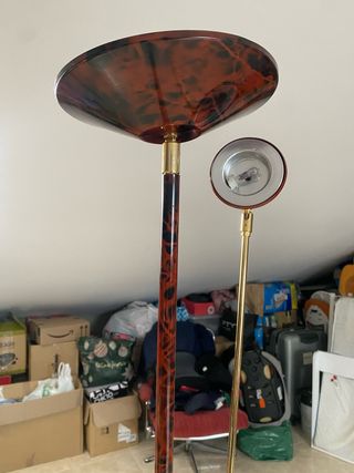 Lámpara de pie vintage tortuga y dorada