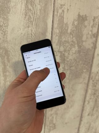 iPhone SE 2020 64GB Branco