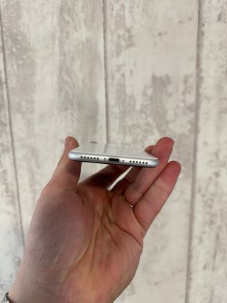 iPhone SE 2020 64GB Branco