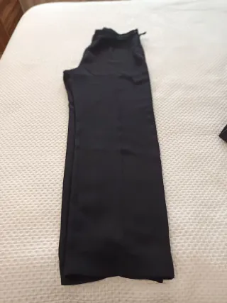 Calças pretas Pilar Rueda tam 44