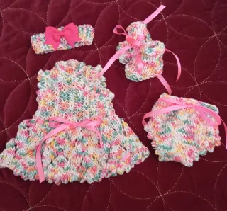 Set Reborn 30-33cm: Abito, Cappellino e Scarpette