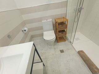 Casa adosada en alquiler en El Padrón - El Velerín - Voladilla en Estepona