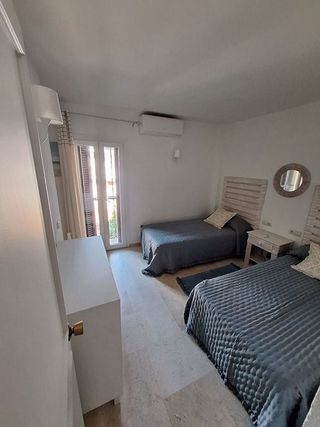 Casa adosada en alquiler en El Padrón - El Velerín - Voladilla en Estepona