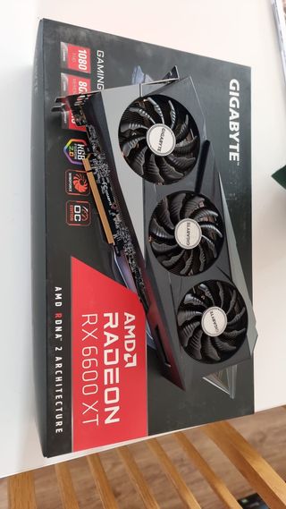 Gigabyte RX 6600 XT Gaming Tarjeta Gráfica
